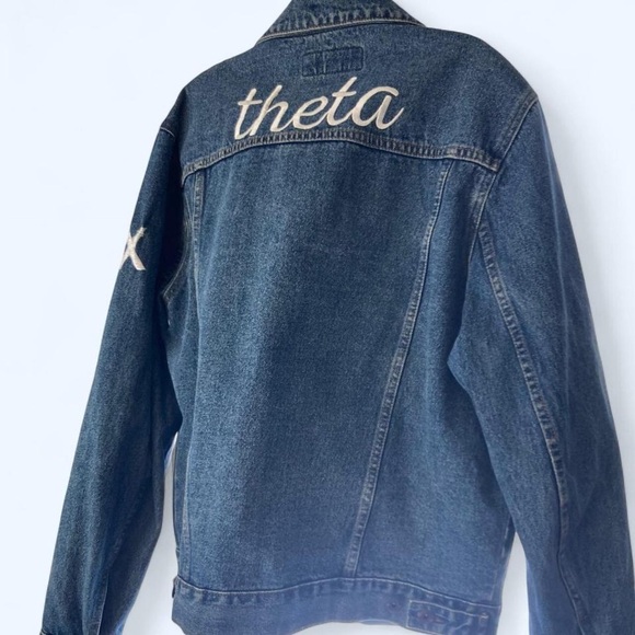 Blue denim jacket with embroidered "Theta" on the back Port Authority M - Picture 2 of 6